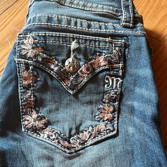 Miss Me Hailey Skinny Jeans Floral 26 - Picture 2 of 10